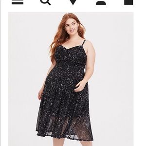 Torrid size 2 midi dress NWT